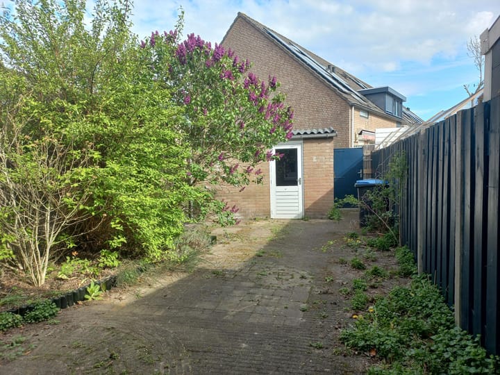 Photo 8 of Leostraat 72-D