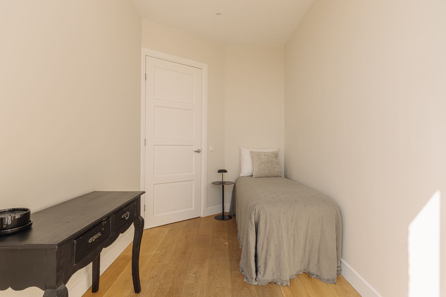 Foto 14 van Hogeweg 132-3