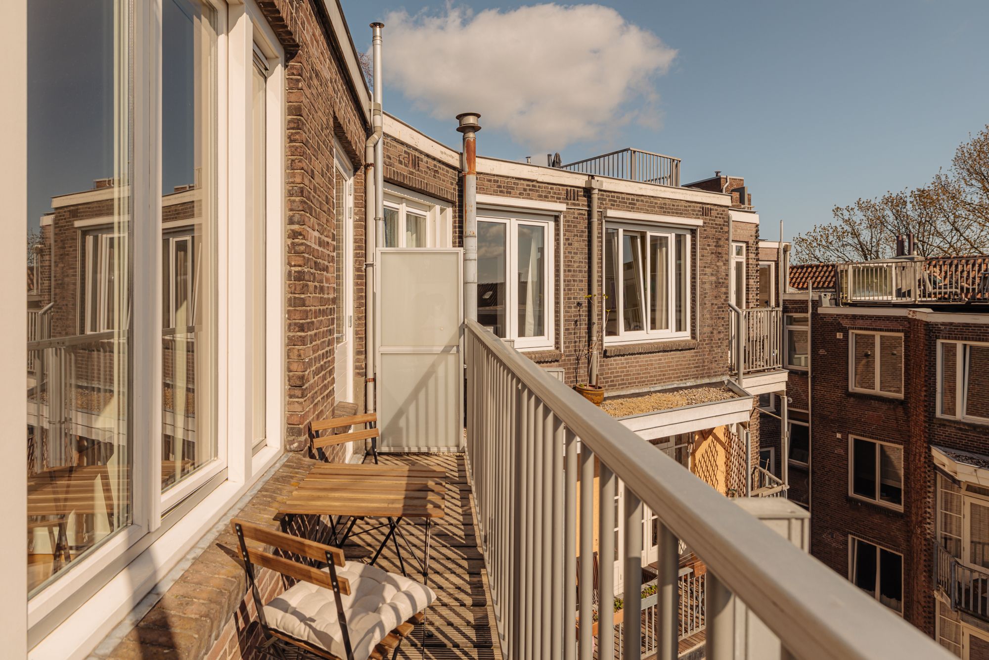 Foto 15 van Hogeweg 132-3