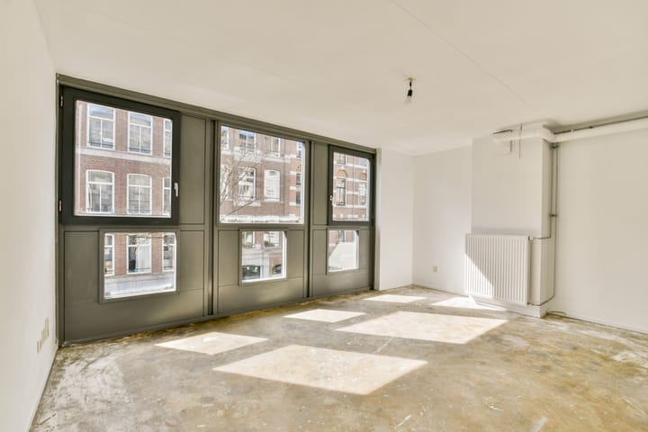 Foto 6 van Swammerdamstraat 29-H