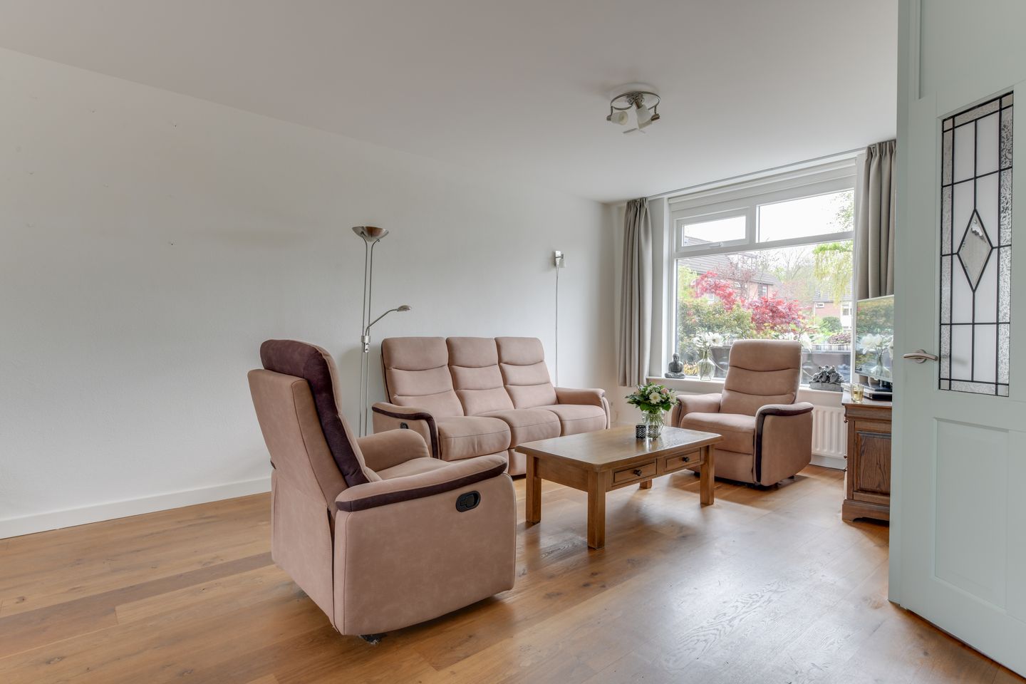 Foto 10 van Grasakker 10