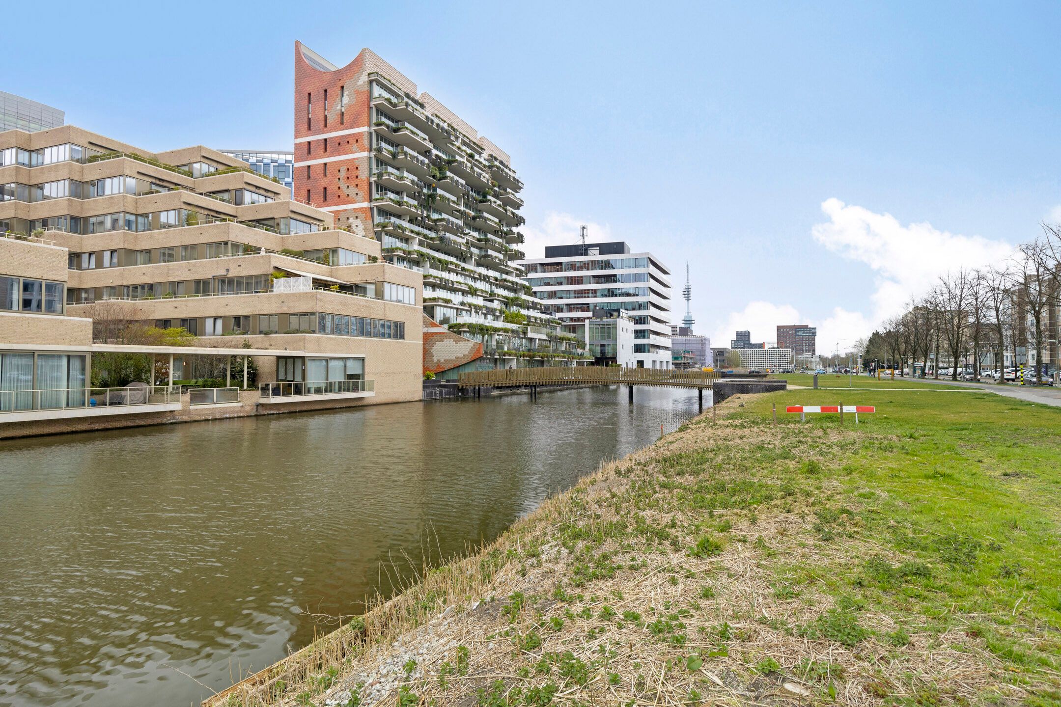 Foto 3 van Rosy Wertheimstraat 7