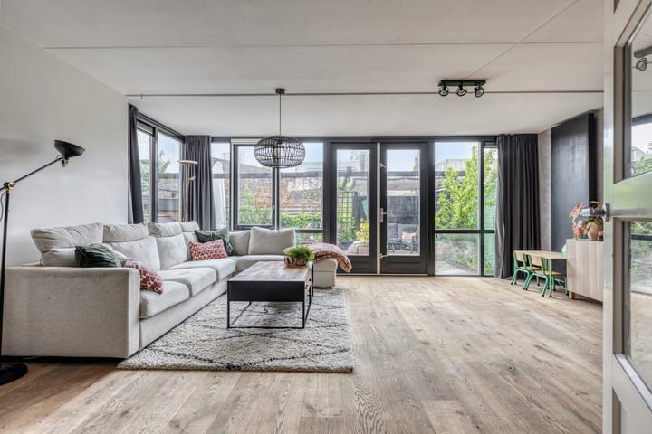 Foto 2 van Lagedijk 21