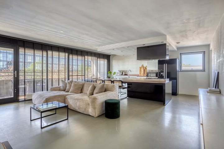 Photo 1 of KNSM-laan 339