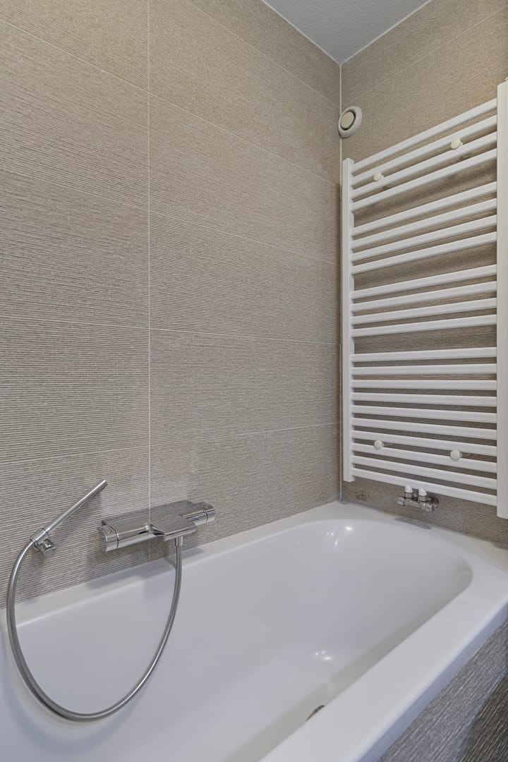 Photo 31 of Westvest 36-C