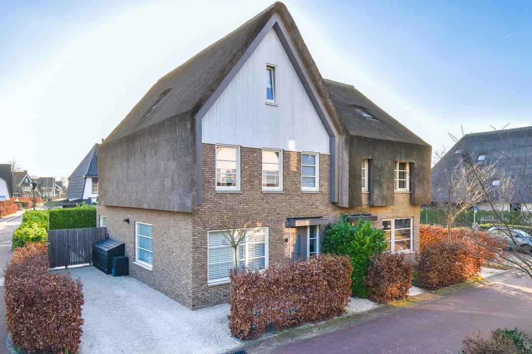 Foto 1 van Harmsen van der Beeklaan 16