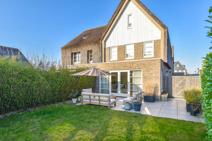 Foto 32 van Harmsen van der Beeklaan 16