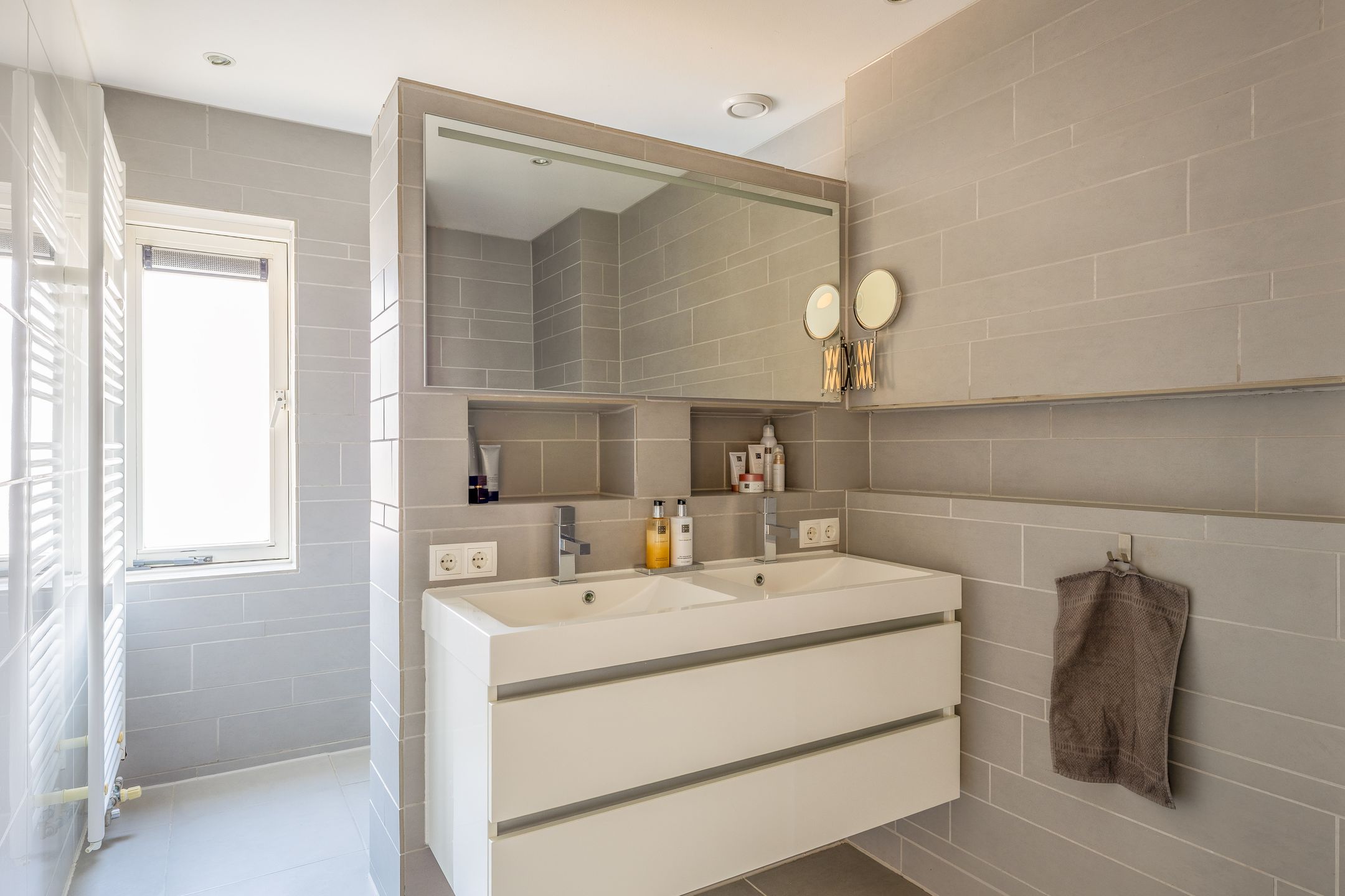 Photo 21 of Sytwinde 130