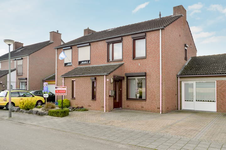 Foto 12 van Past Kremersstraat 18