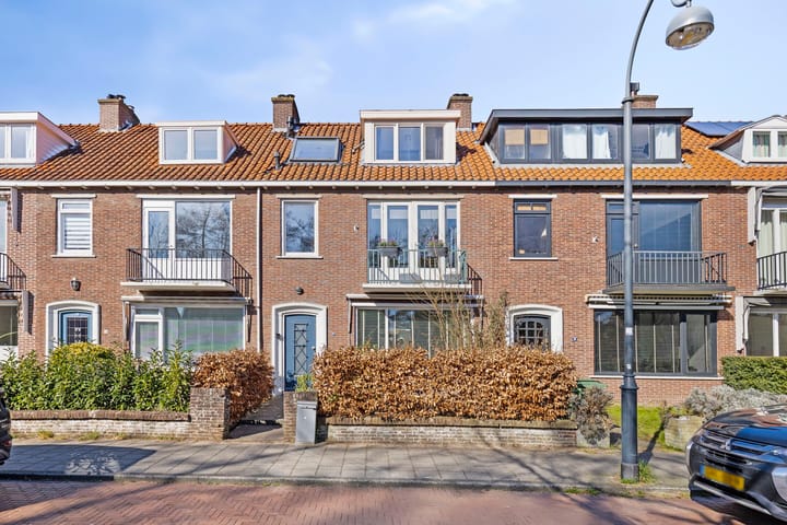 Foto 2 van Parnassiakade 27