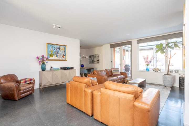 Foto 11 van Paul van Ostaijenlaan 25