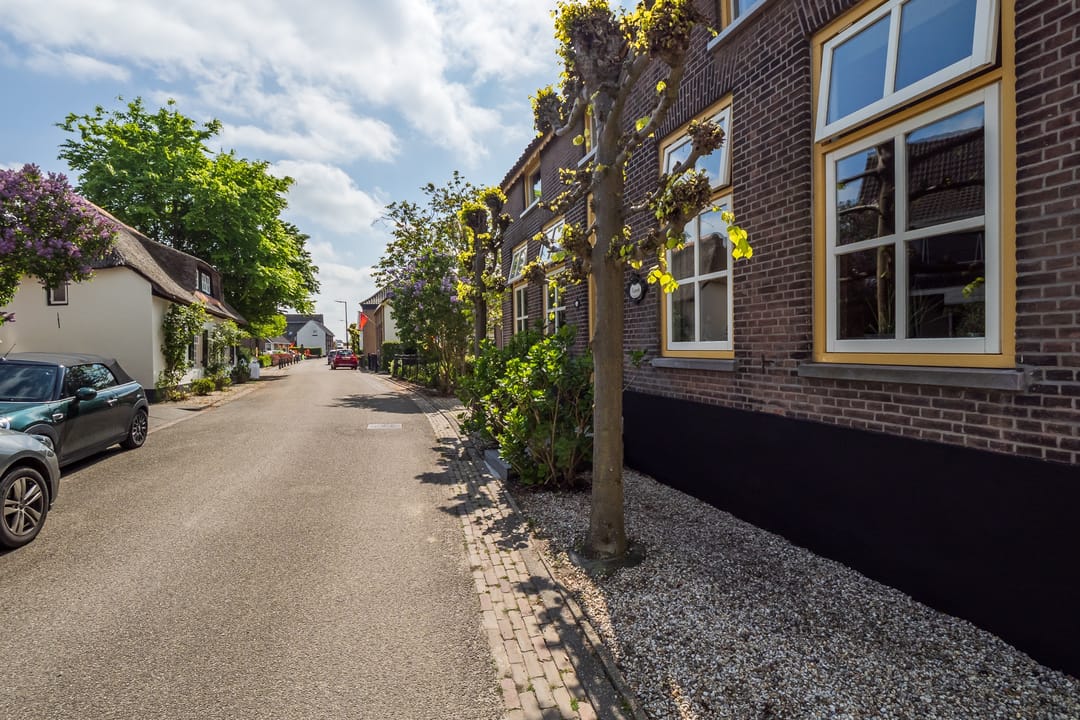 Photo 8 of Herenstraat 15
