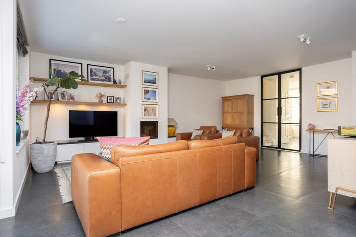 Foto 13 van Paul van Ostaijenlaan 25