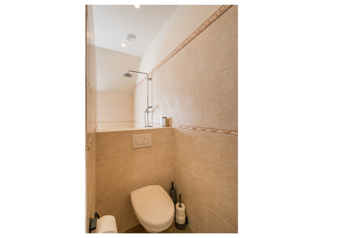 Photo 32 of Herenstraat 15