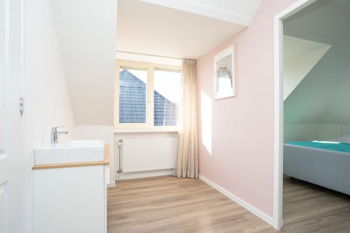 Foto 43 van Paul van Ostaijenlaan 25