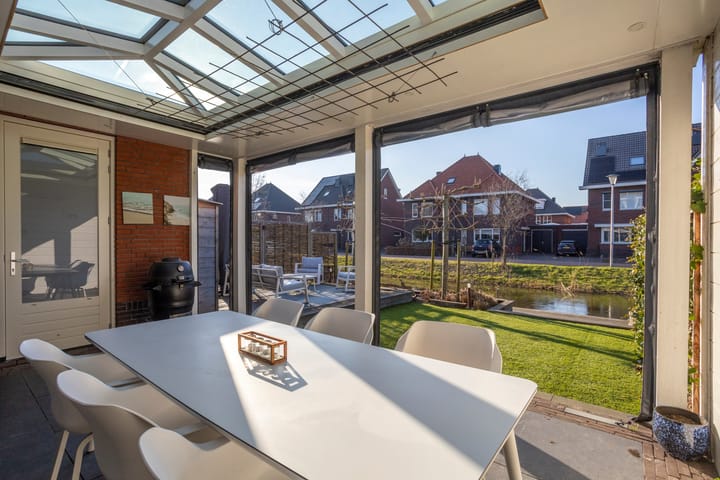 Foto 50 van Paul van Ostaijenlaan 25