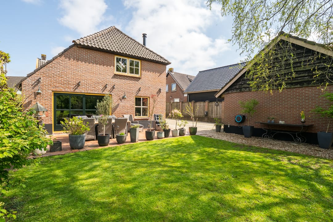 Photo 56 of Herenstraat 15