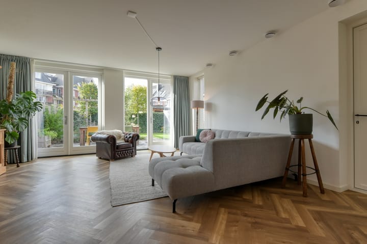 Foto 9 van Zwarte Roodstaart 1