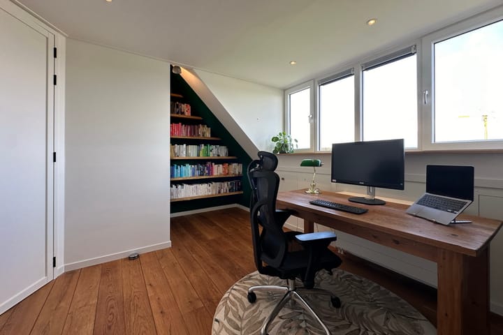 Foto 29 van Zwarte Roodstaart 1