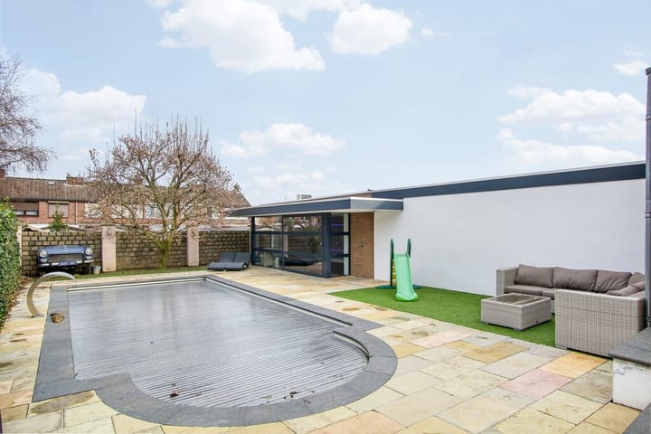 Foto 36 van Overbroekerstraat 50