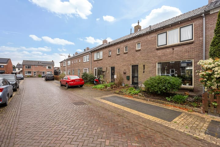 Foto 1 van Hofstraat 9