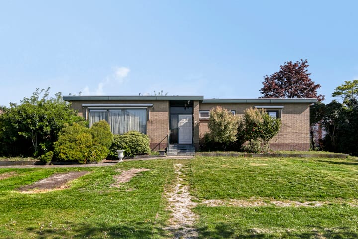 Koopwoningen - huizen te koop in [Funda]