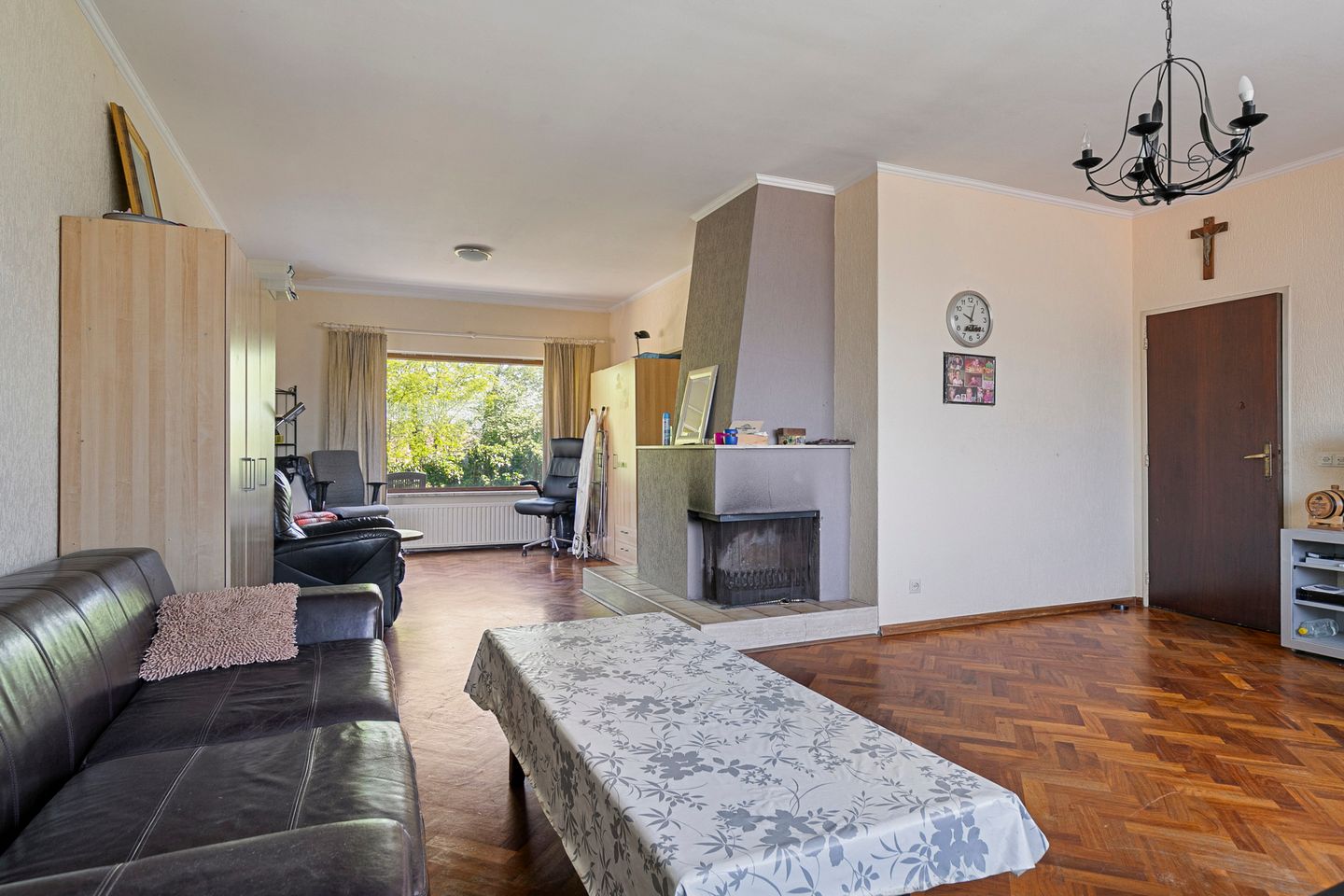 Photo 4 of Leemstraat 1-A