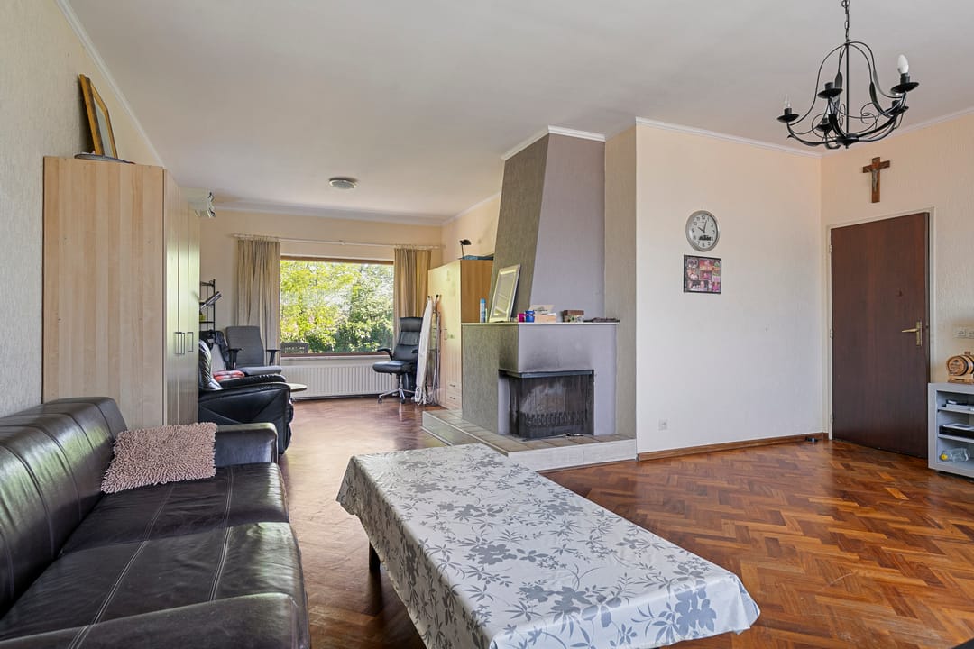 Photo 11 of Leemstraat 1-A