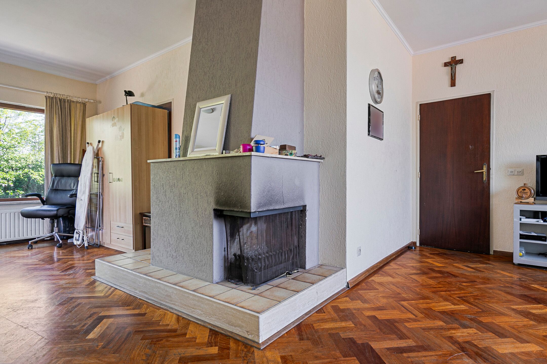 Photo 12 of Leemstraat 1-A