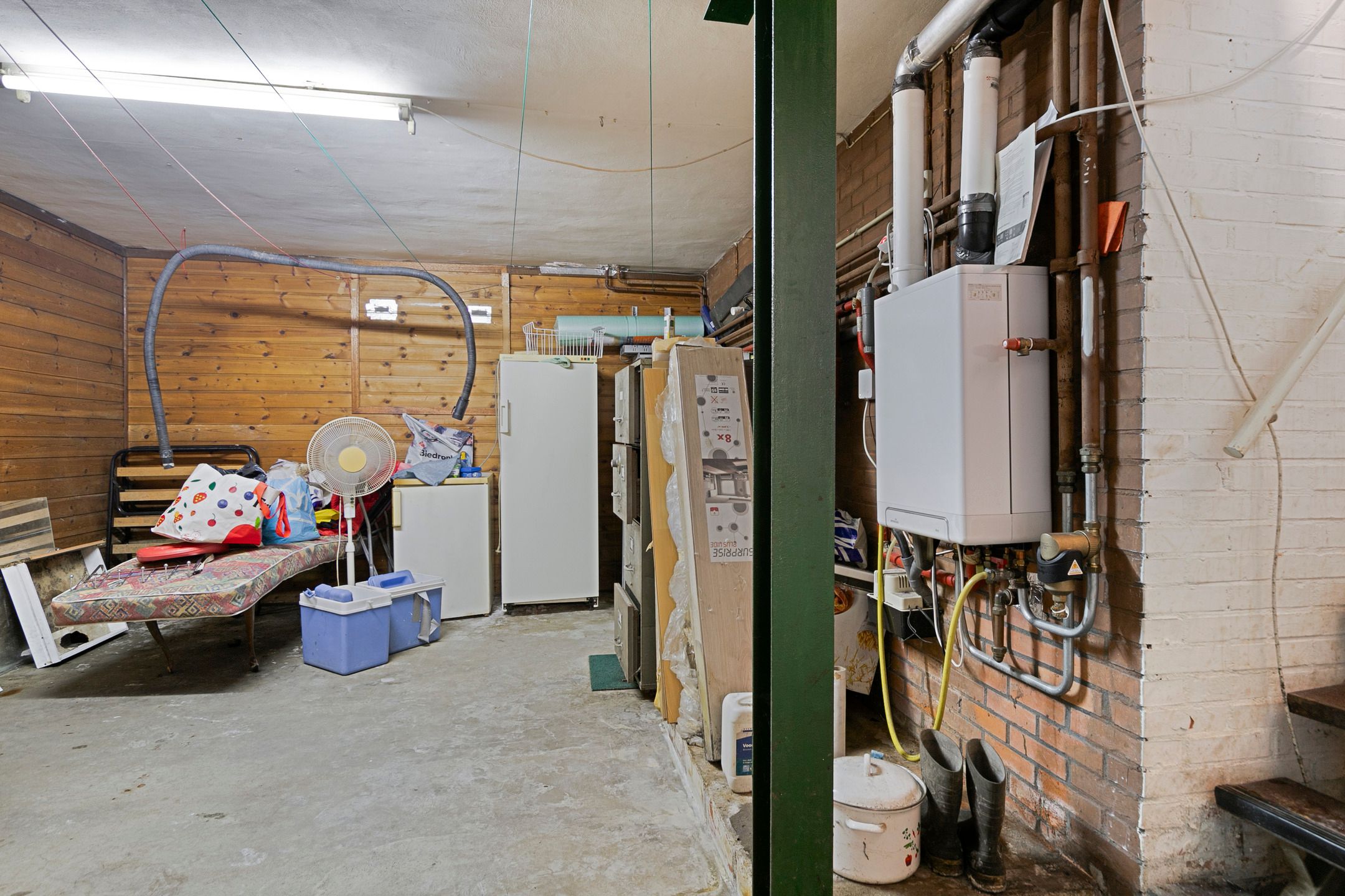 Photo 30 of Leemstraat 1-A