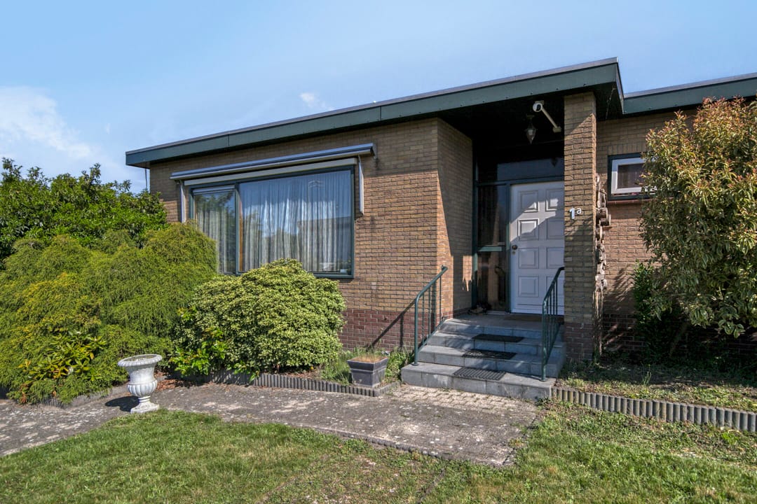 Photo 43 of Leemstraat 1-A