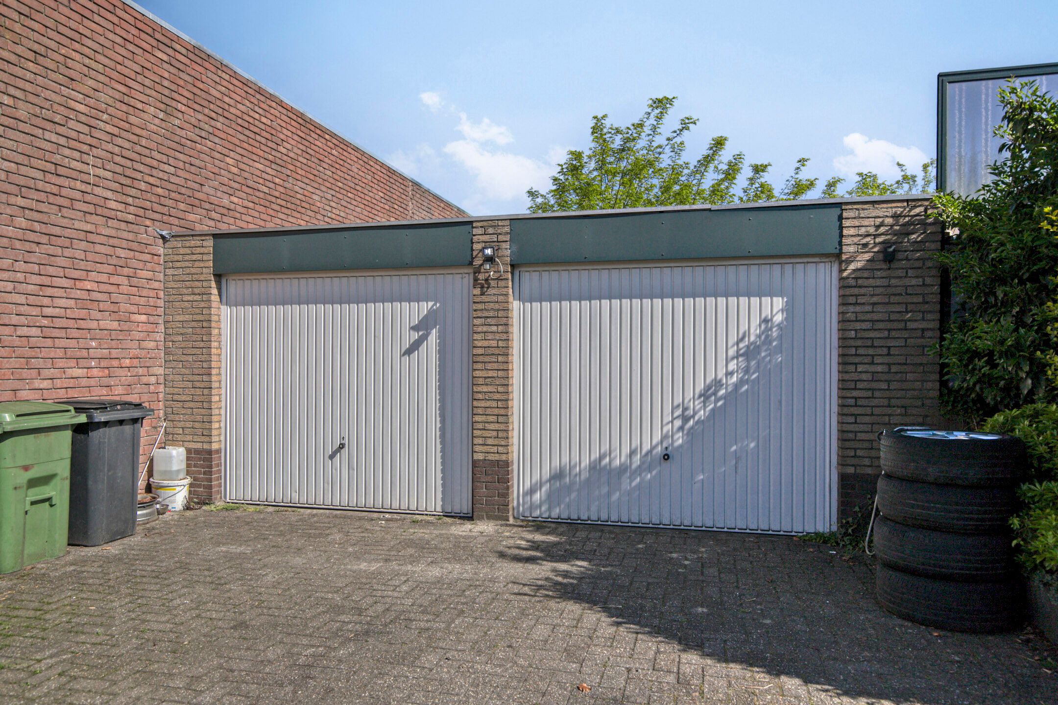 Photo 45 of Leemstraat 1-A