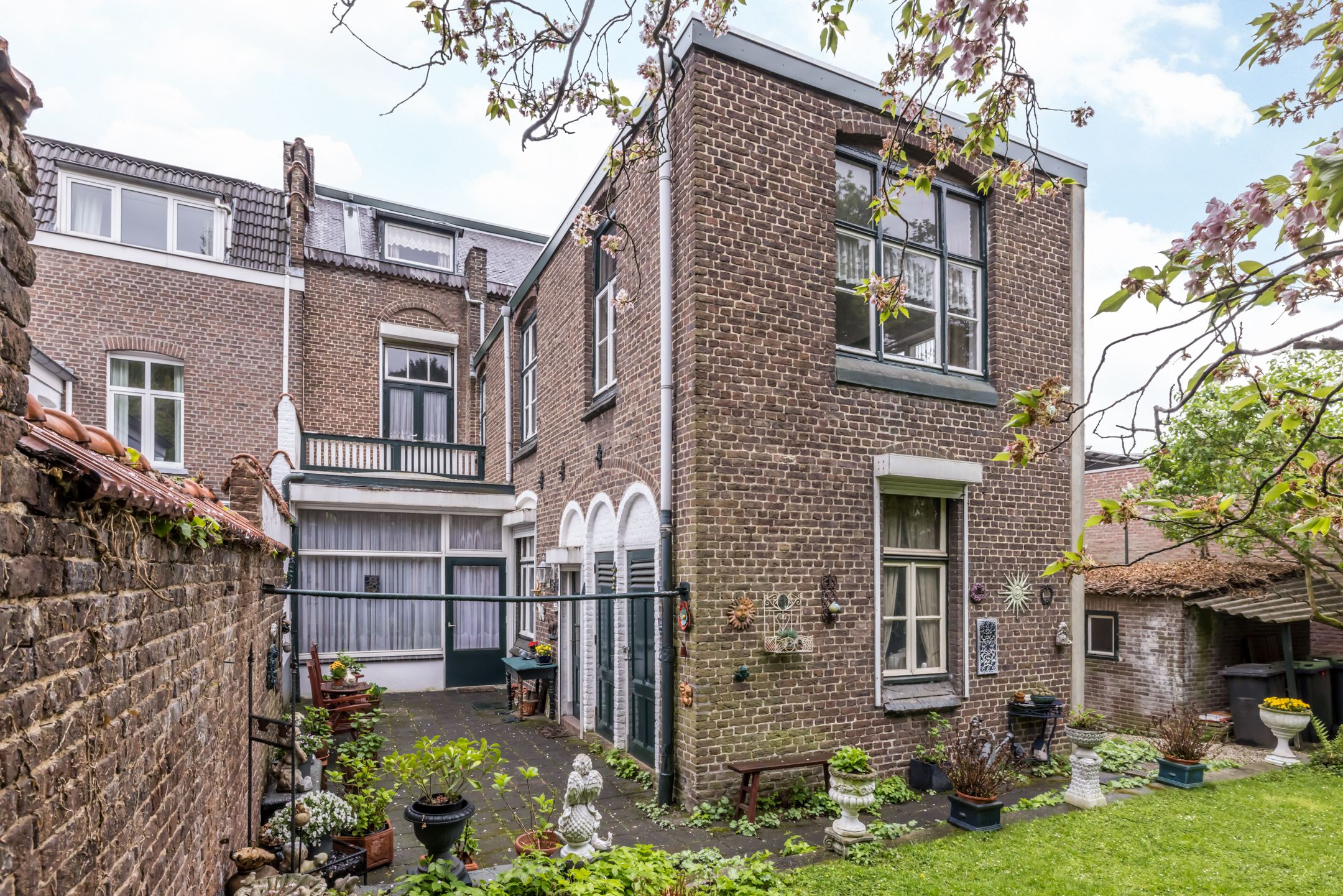 Foto 30 van Valkenburgerweg 22