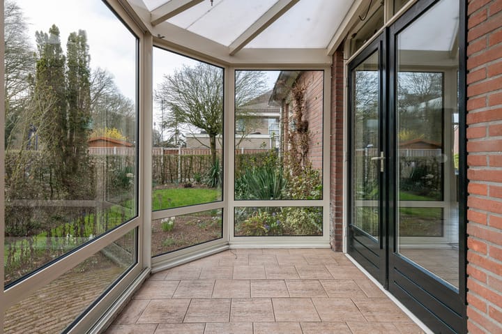 Foto 16 van Lariksweg 11