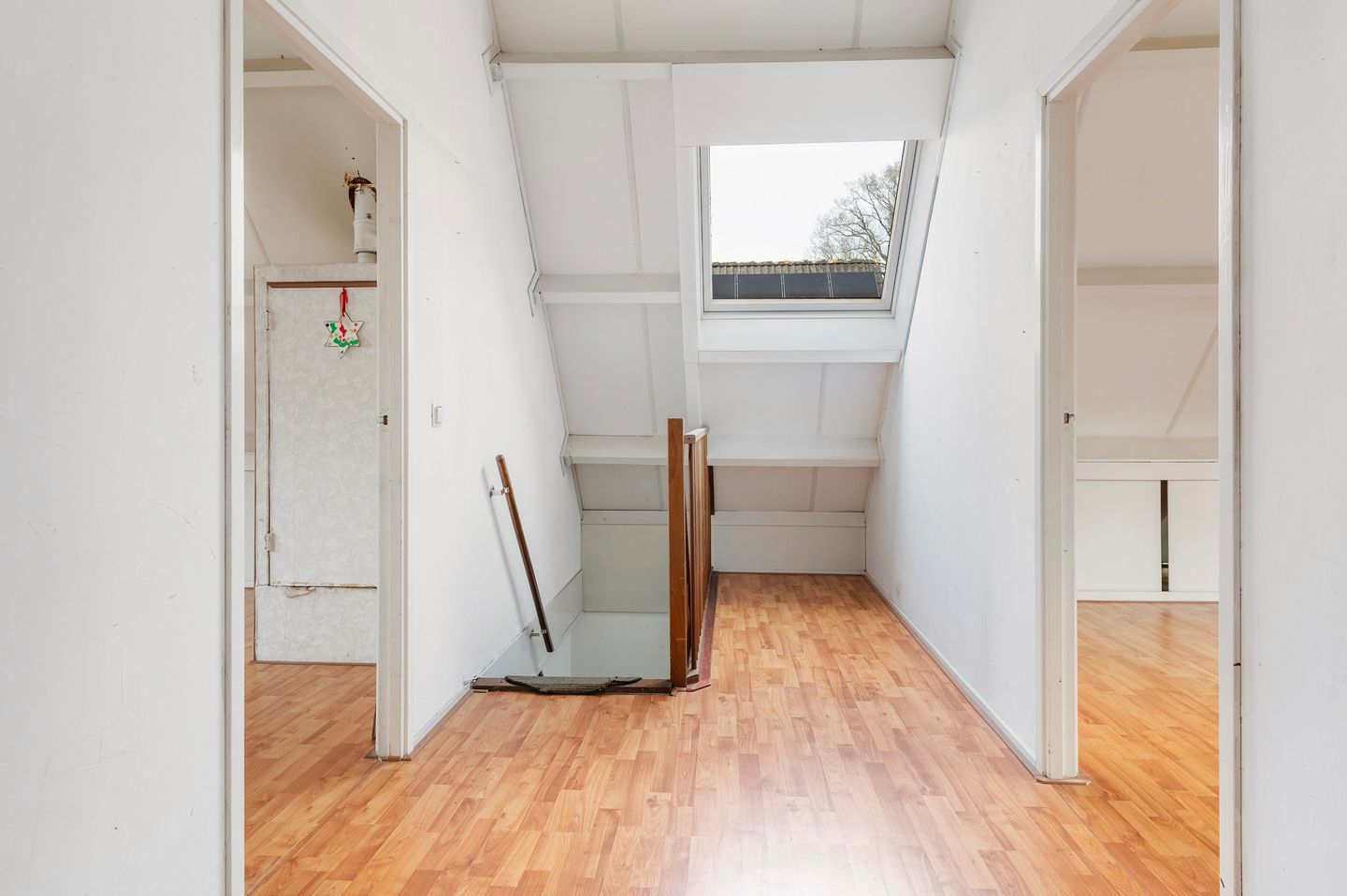 Foto 25 van Lariksweg 11