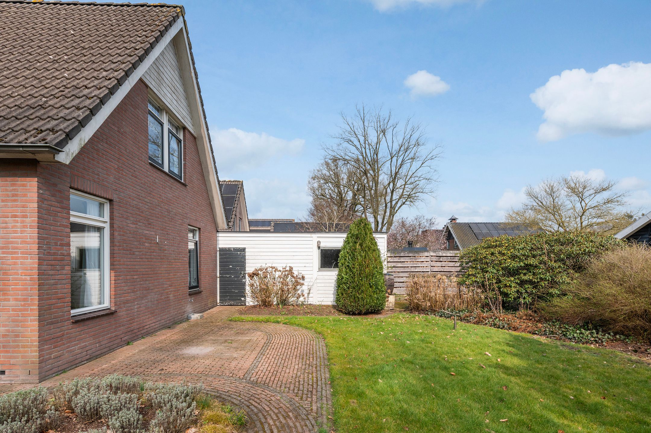 Foto 36 van Lariksweg 11