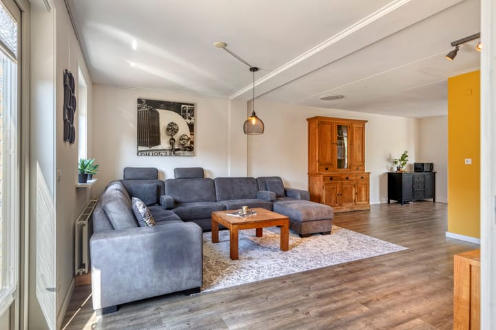 Foto 17 van Leeuwerikenstraat 19