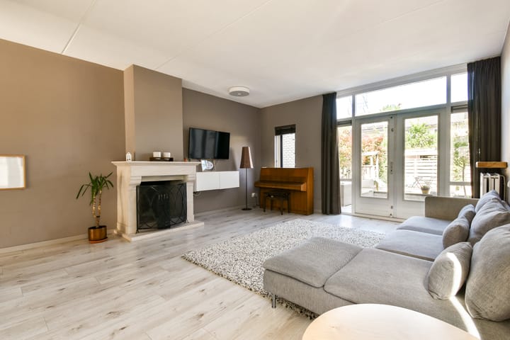 Foto 2 van Aardbeienstraat 3