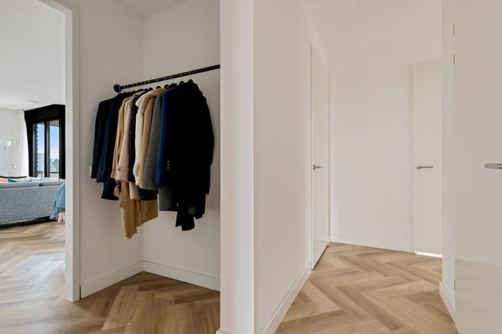 Foto 9 van C. Lofstraat 48