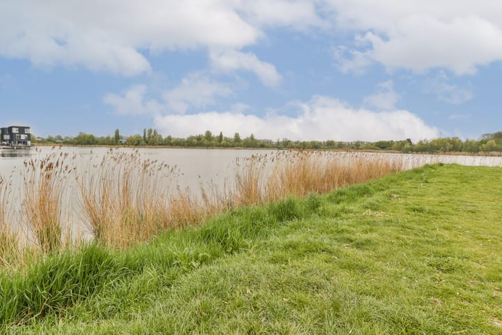 Foto 21 van John Napierstraat 28