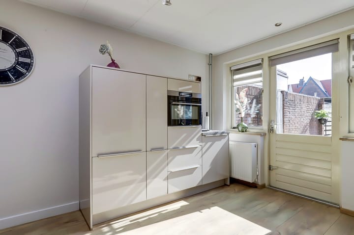 Foto 13 van Paulus Borstraat 15