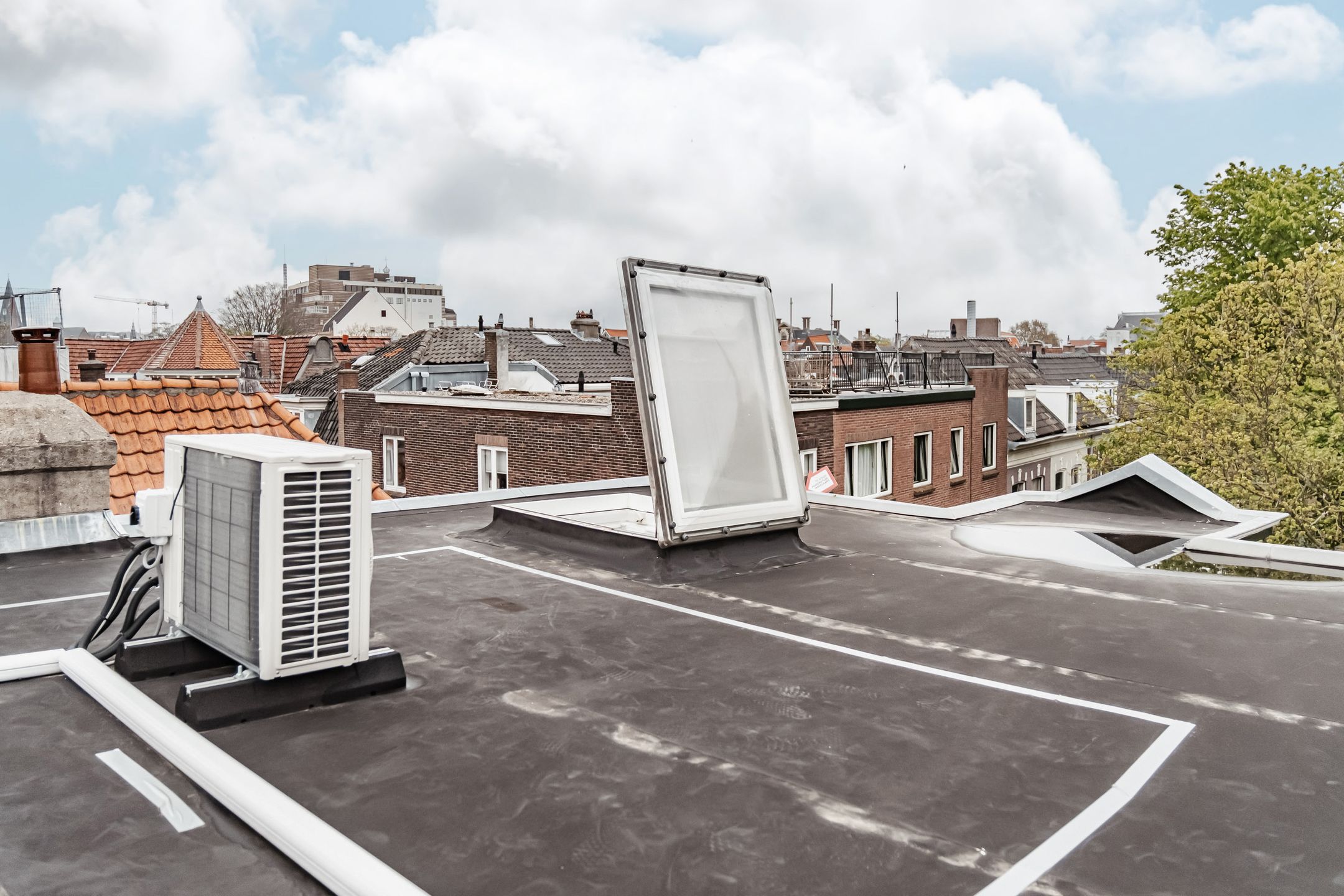 Foto 33 van Nieuwe Kerksplein 8-RD