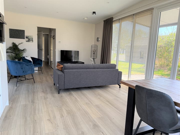 Foto 8 van Veldhuisweg 4-130A