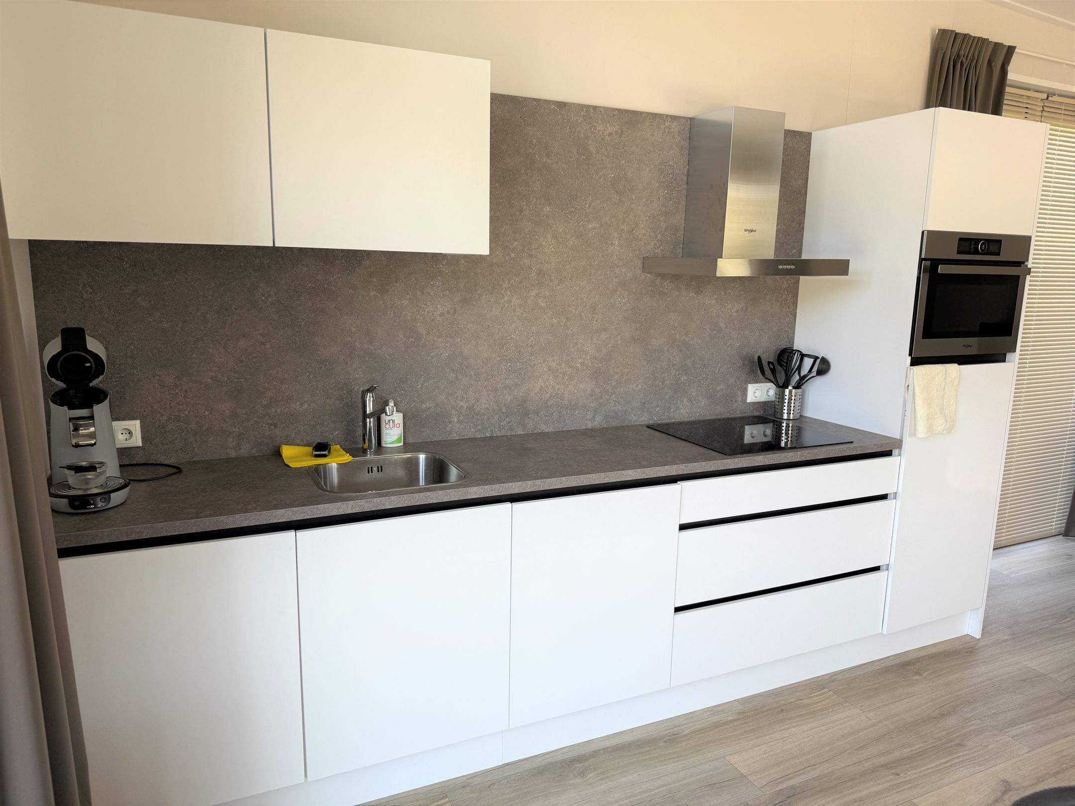 Foto 12 van Veldhuisweg 4-130A