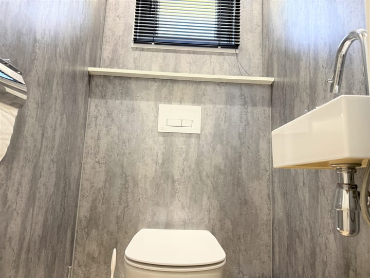 Foto 19 van Veldhuisweg 4-130A