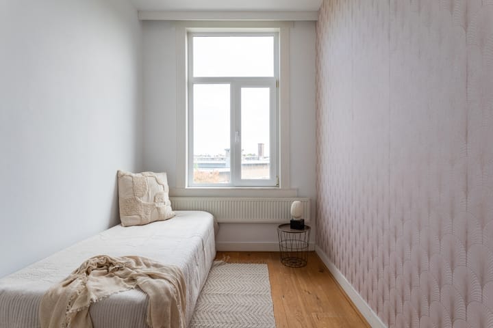 Foto 18 van Anjelierstraat 45