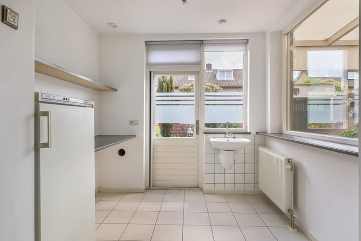 Foto 8 van Ranonkelstraat 5