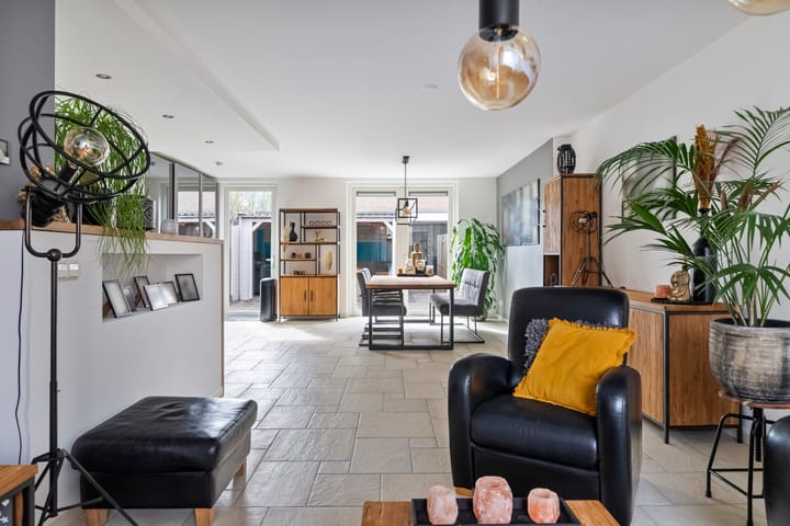 Foto 7 van Klooslaan 1