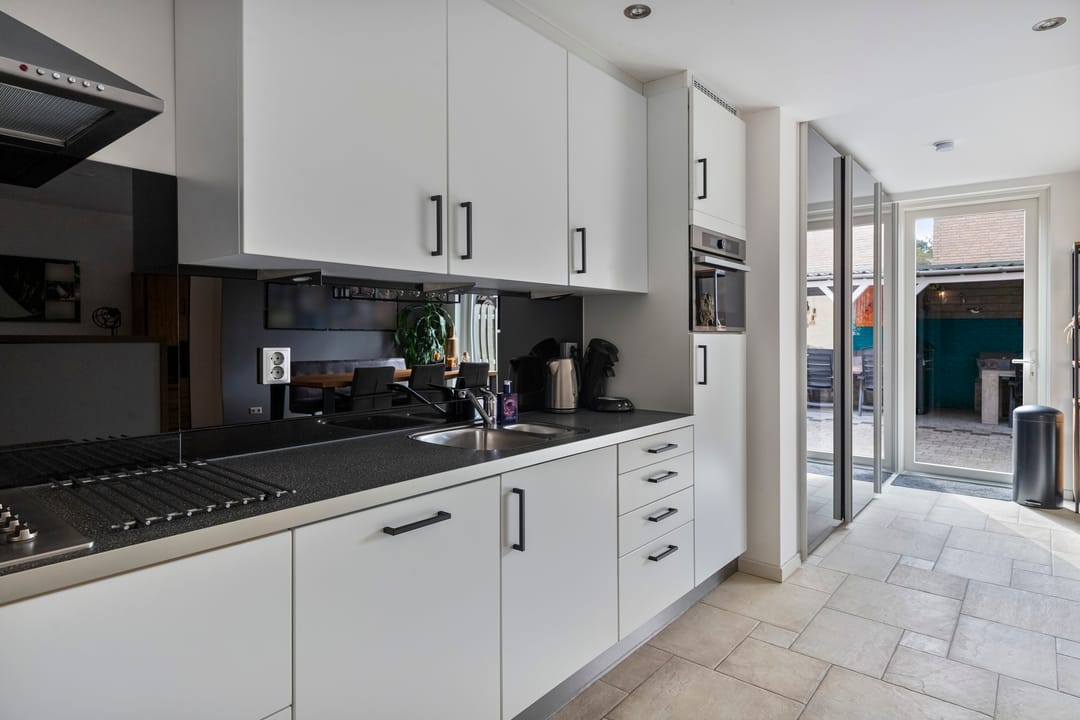 Foto 13 van Klooslaan 1