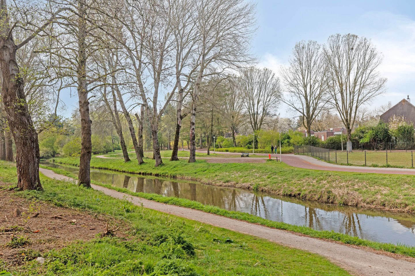 Foto 34 van Klooslaan 1